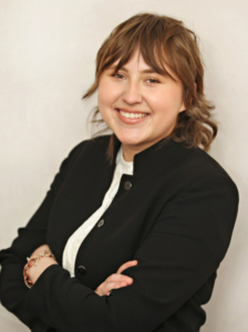 Kendra Burgett - Bussiness photo April 2024 Kendra Burgett
